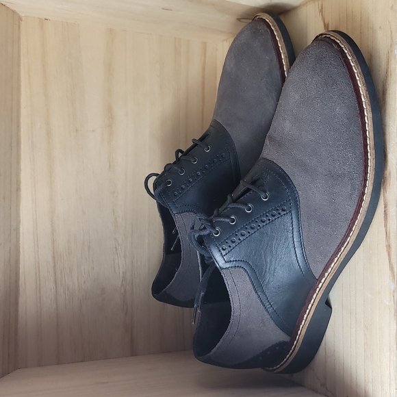 Cole Haan Mens Gray Oxford Shoes - Picture 2 of 10